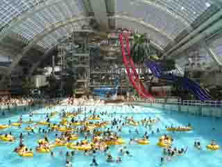 صور World Waterpark, West Edmonton Mall تسلية